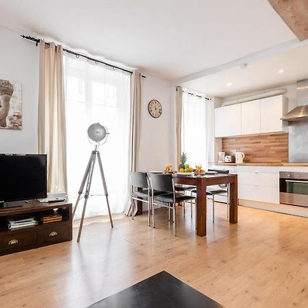 Rue Cler - Eiffel Tower City Apartment Paris Exterior photo