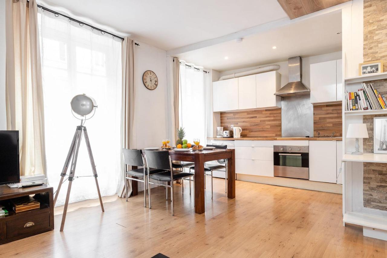 Rue Cler - Eiffel Tower City Apartment Paris Exterior photo