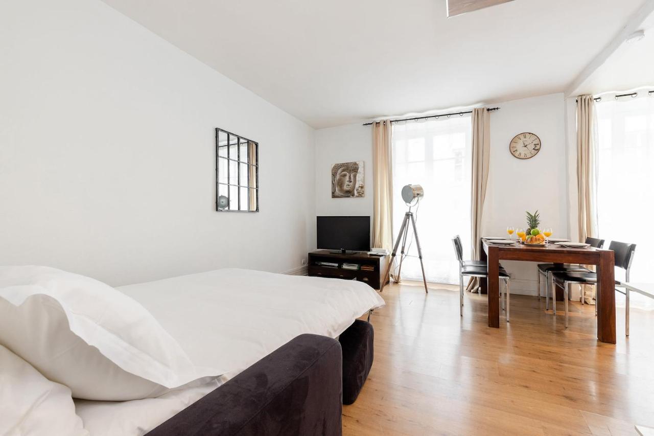 Rue Cler - Eiffel Tower City Apartment Paris Exterior photo